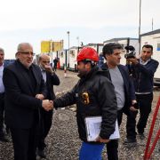 بازديد وزير نفت از دستگاه حفاري شركت پدكس در ميدان زيار